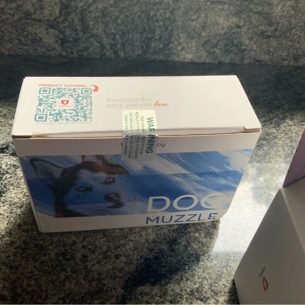 Dog Muzzle – Adjustable Black Soft Nylon,NWT, Large, Lightweight,breathable, two